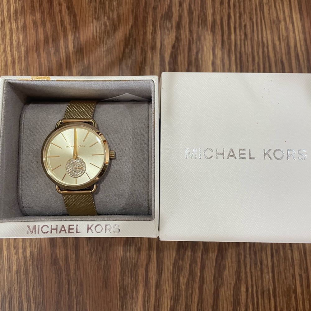 Portia Michael Kor watch. Brand new.